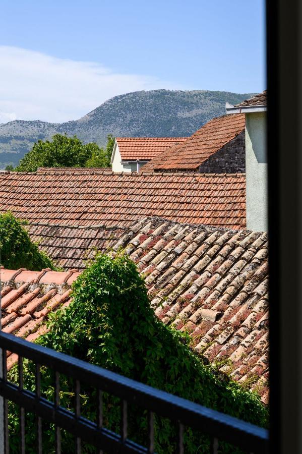 Djudja I Mate Bed & Breakfast Vid ภายนอก รูปภาพ